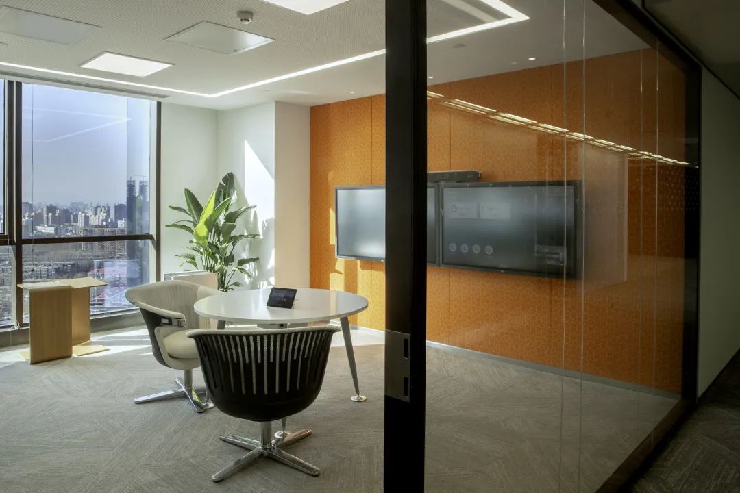 什么是huddleroom带您了解小型会议空间的优势