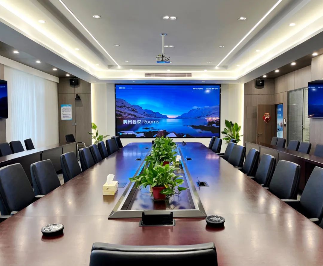 MeetingEye 900 大型会议室部署